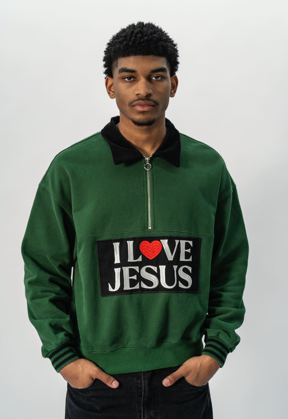 "I LOVE JESUS" HALF-ZIP PULLOVER (GREEN)