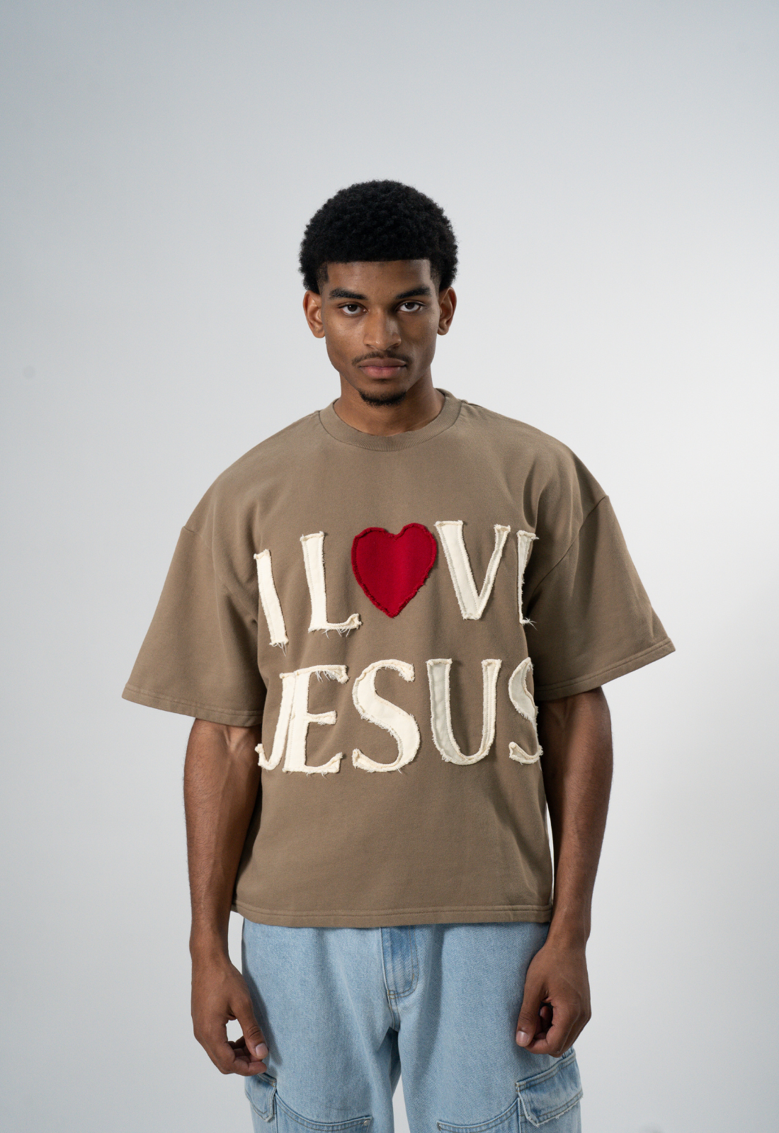 "I LOVE JESUS" TEE (MOCHA)