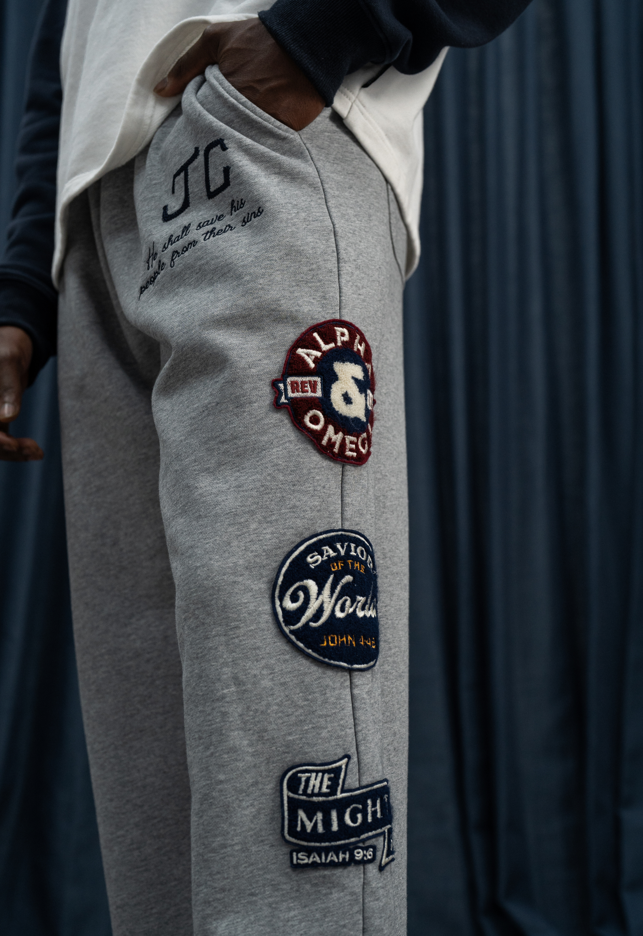 "JC" CHENILLE PATCH SWEATPANTS