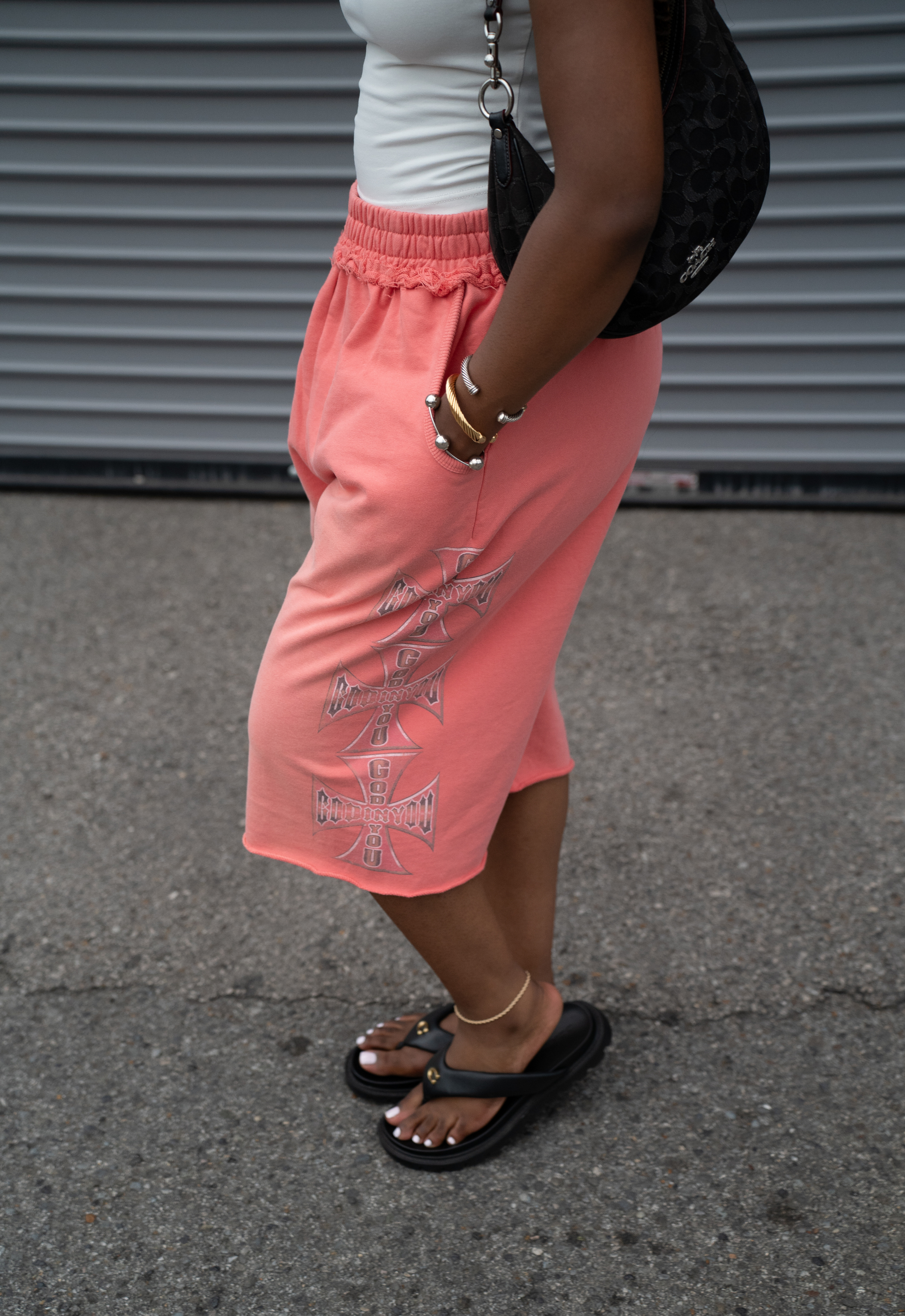 "CHOPPER" SWEATSHORTS (CORAL)