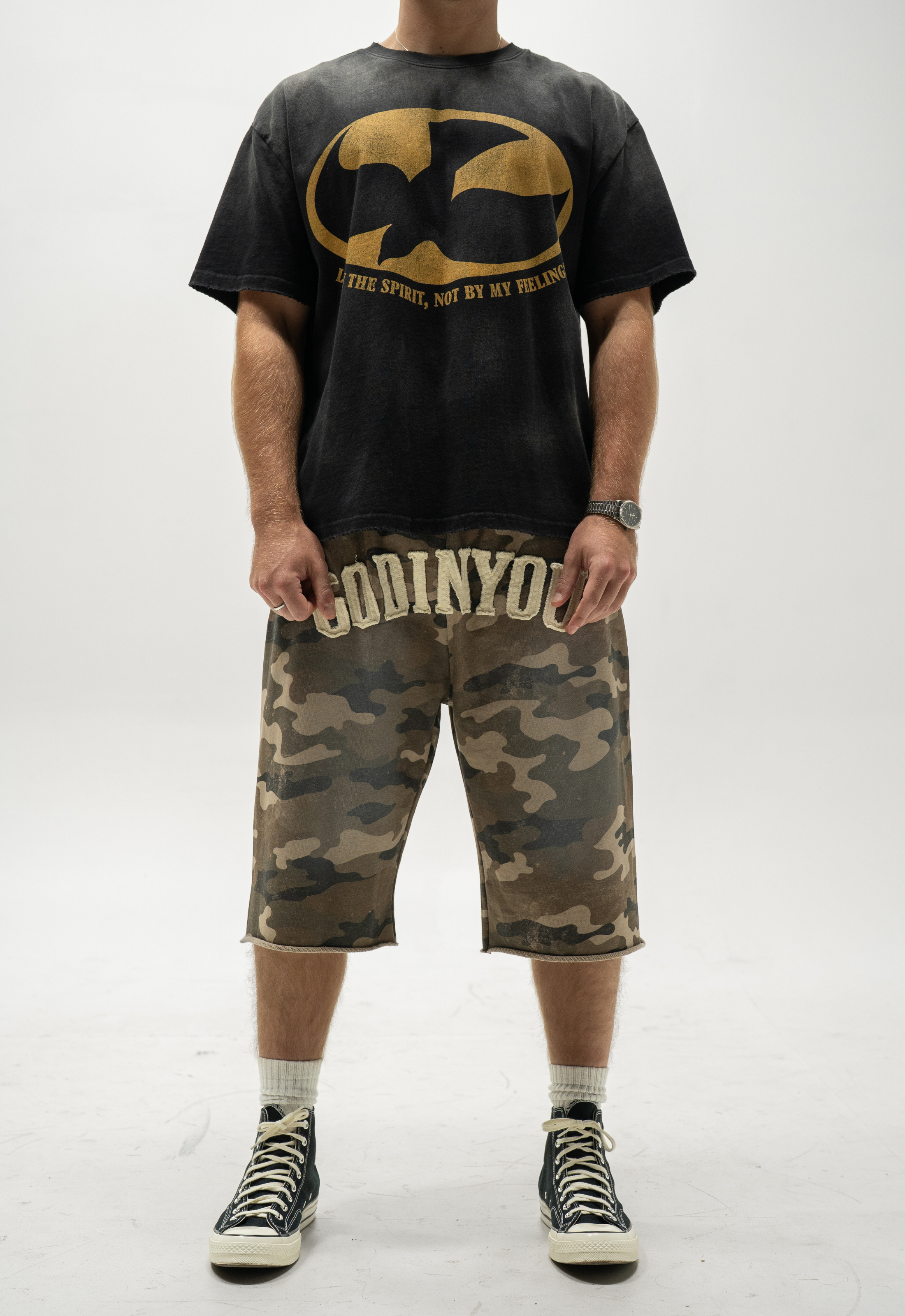"GODINYOU" SWEATSHORTS (CAMO)
