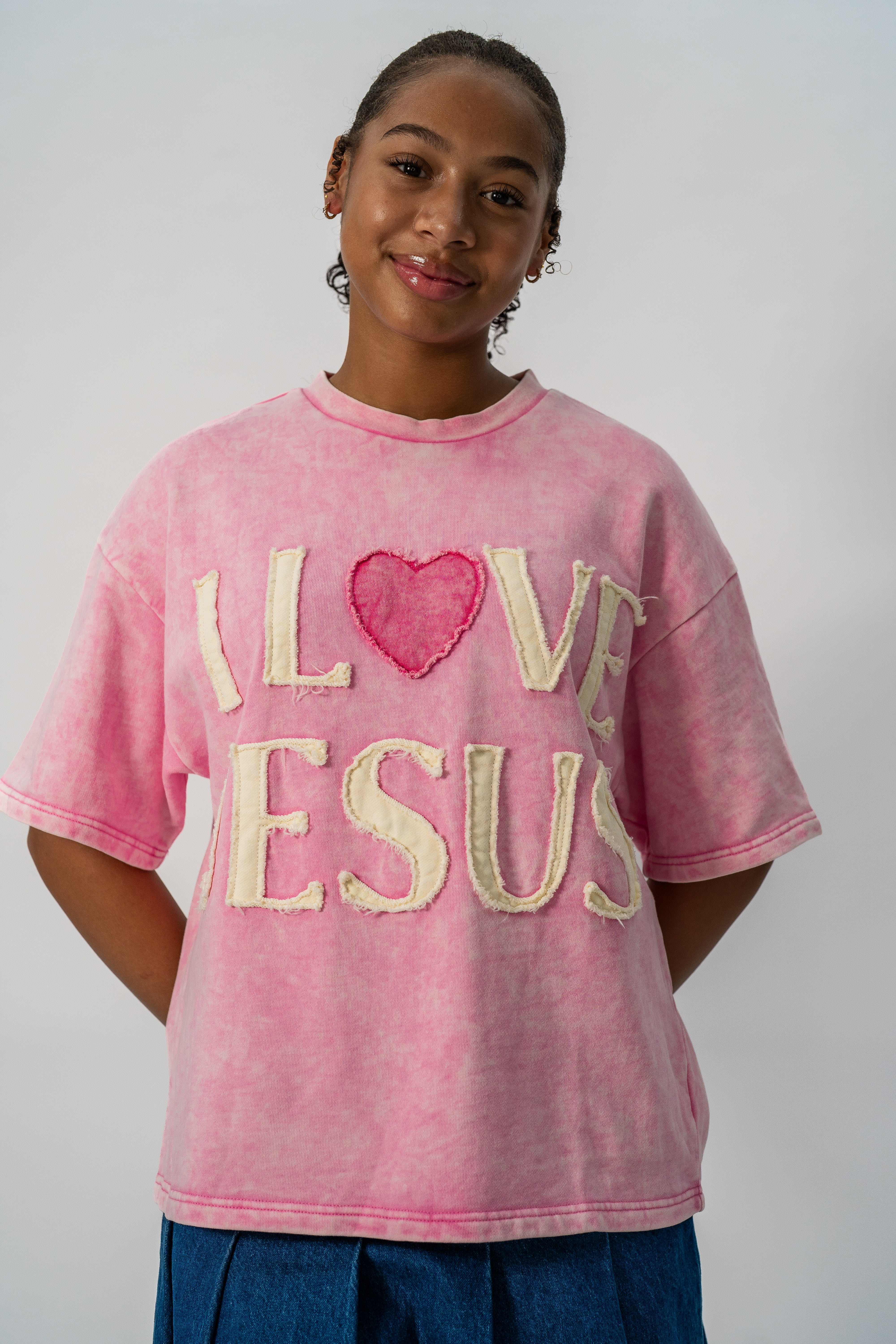 "I LOVE JESUS" TEE (PINK)