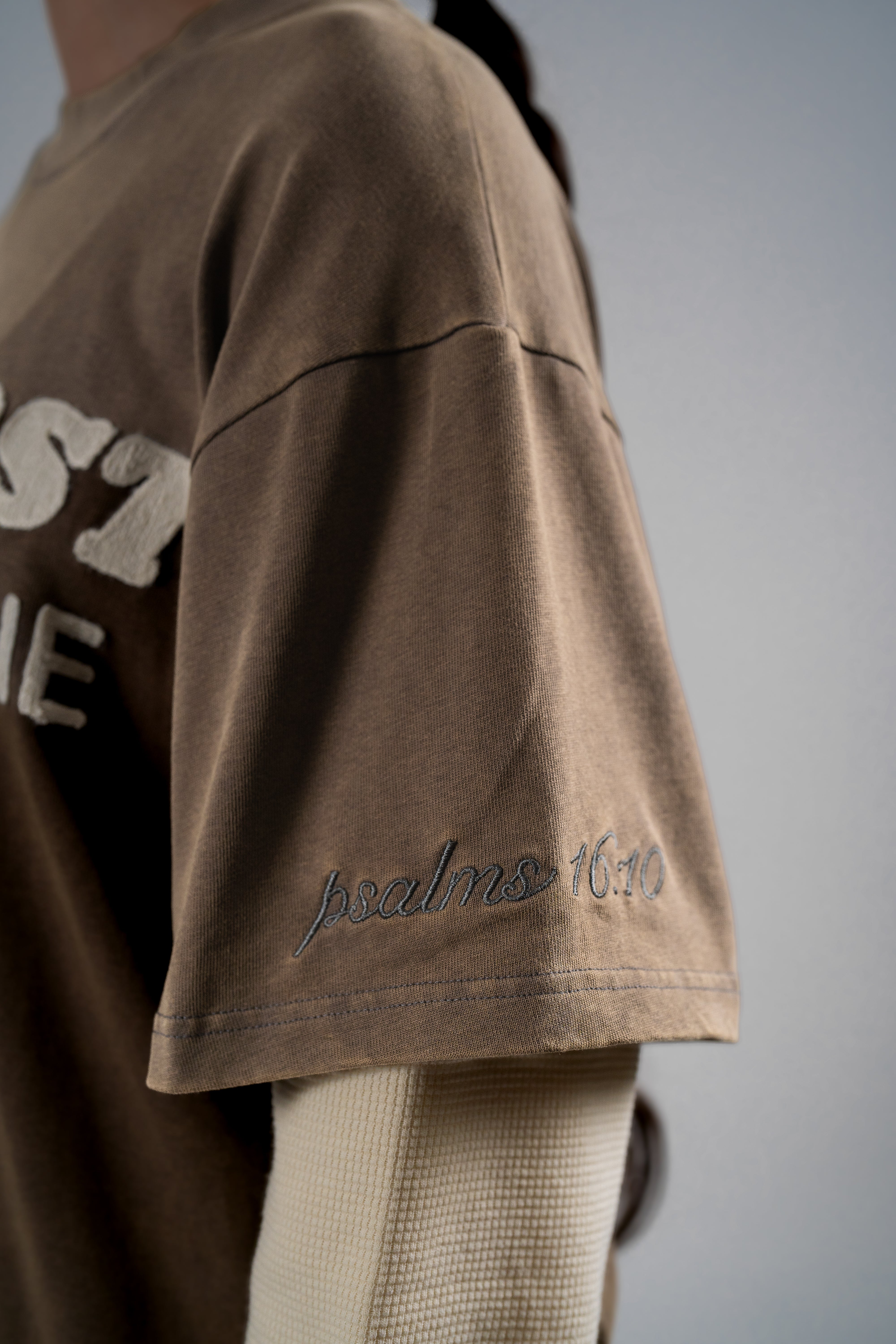 "HELL LOST" DOUBLE LAYERED BOXY TEE