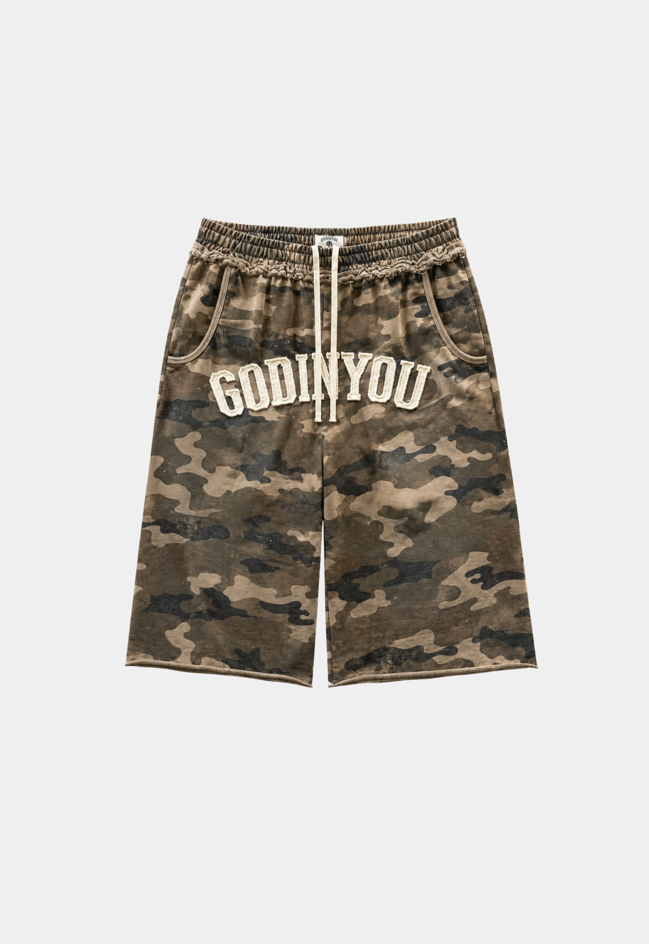 "GODINYOU" SWEATSHORTS (CAMO)