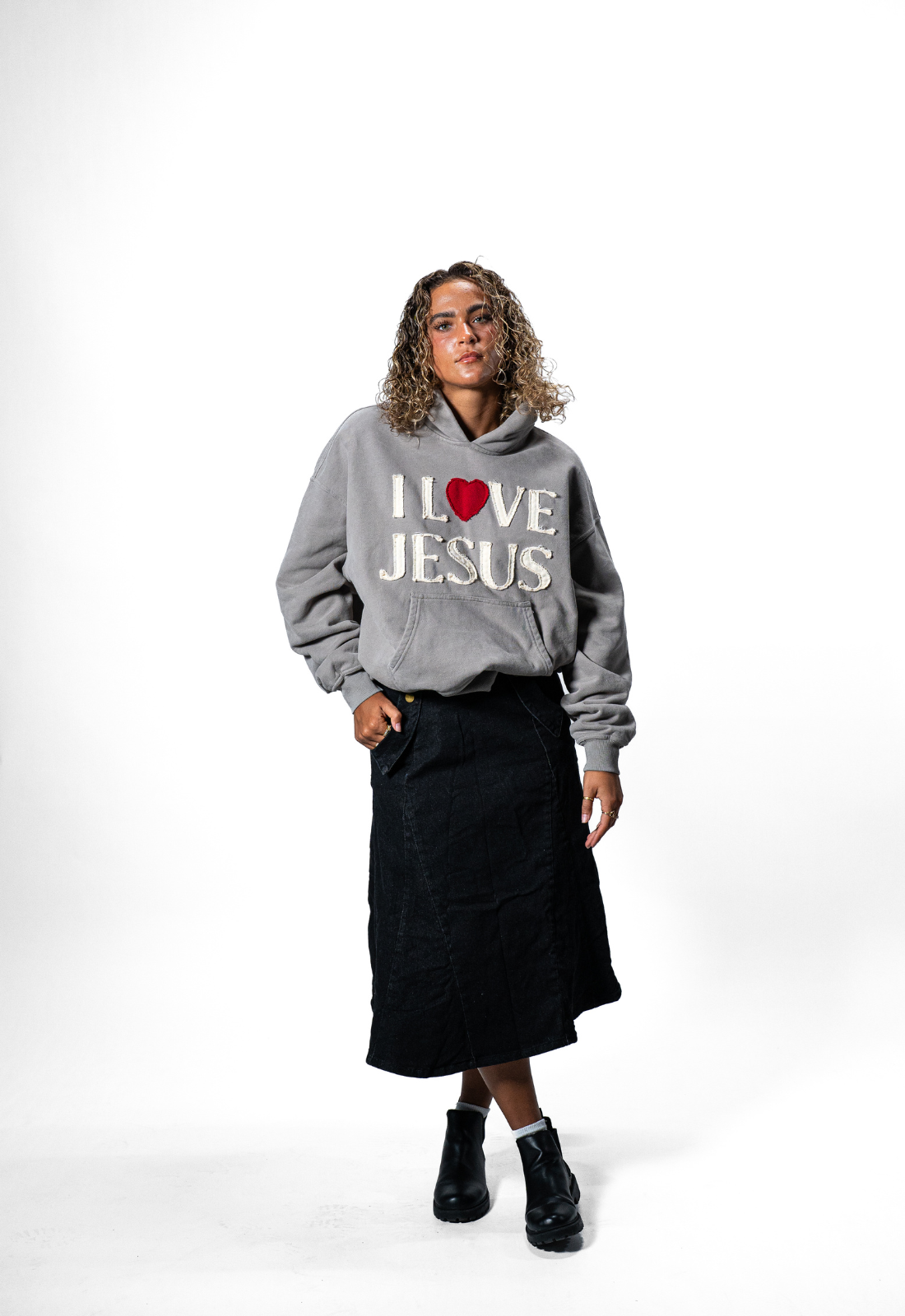 "I LOVE JESUS" HOODIE (GREY)