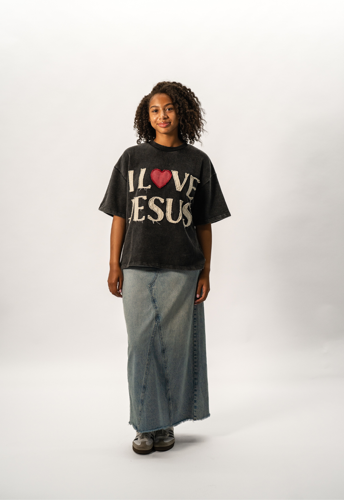 "I LOVE JESUS" TEE (BLACK)