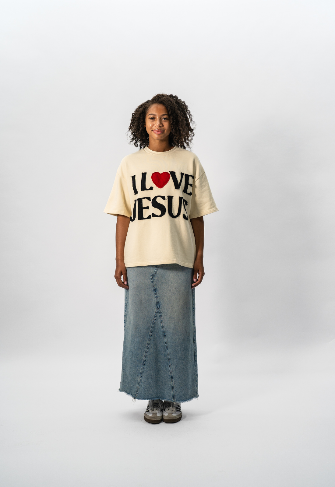 "I LOVE JESUS" TEE (CREAM)