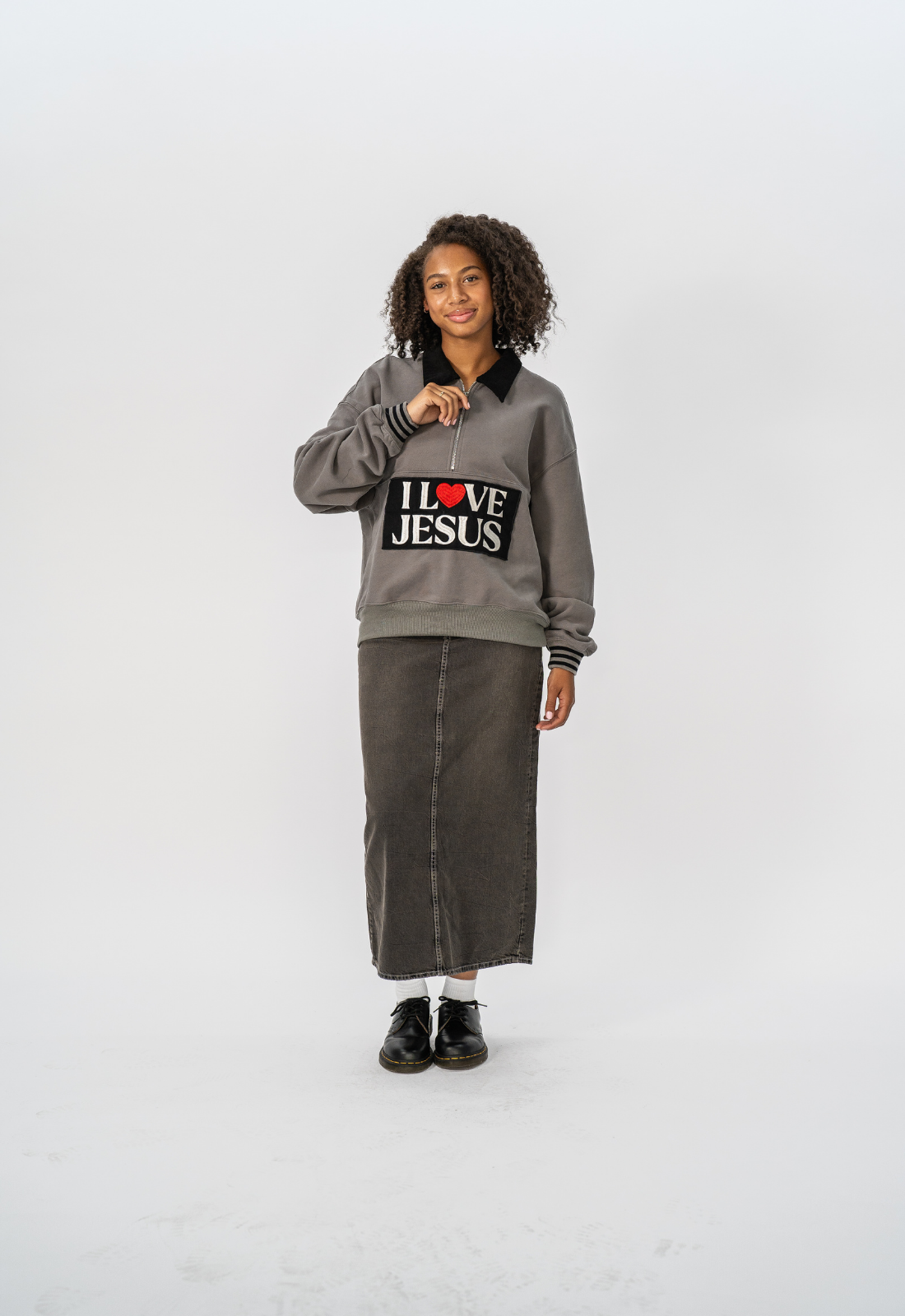 "I LOVE JESUS" HALF-ZIP PULLOVER (GREY)