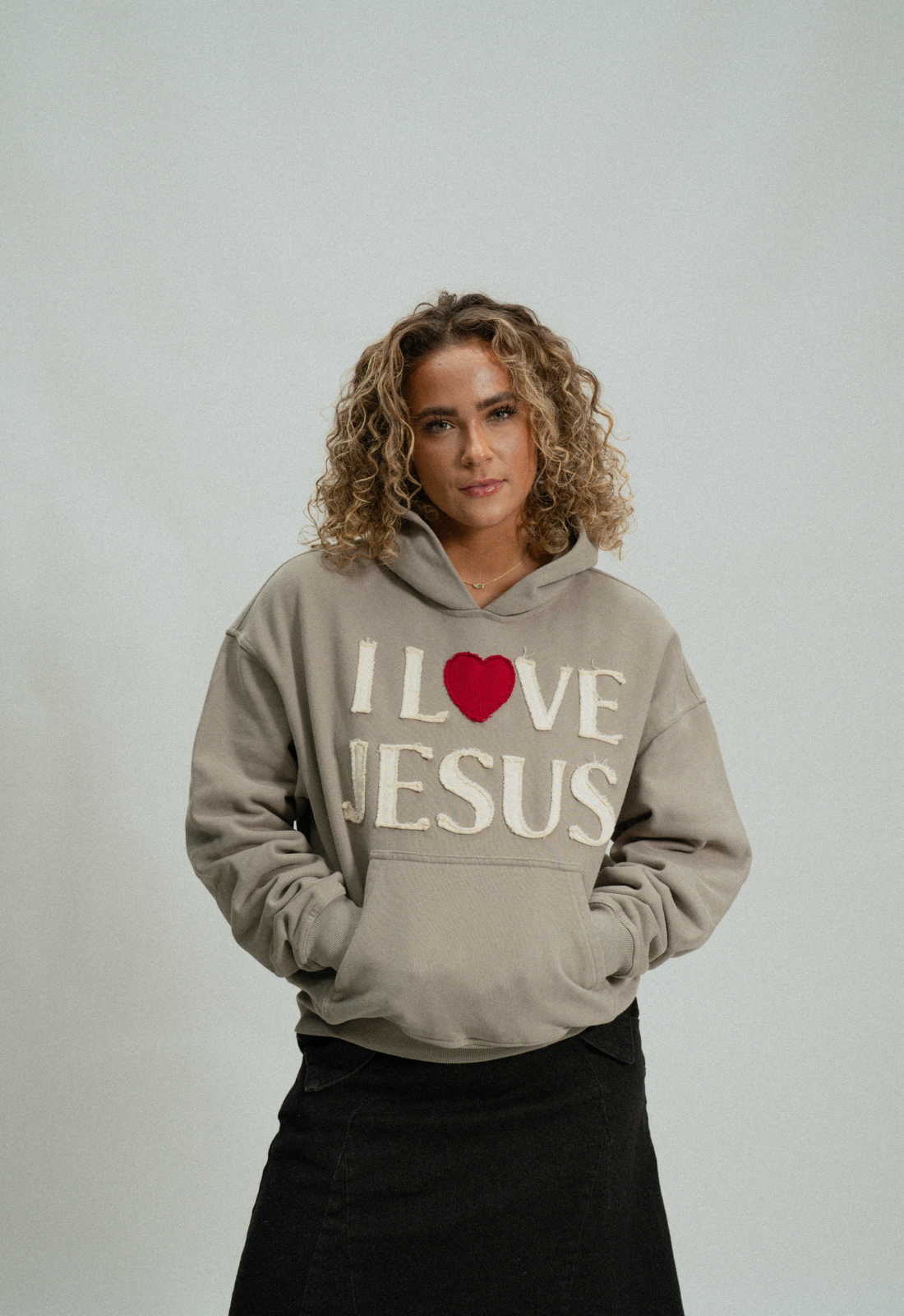 "I LOVE JESUS" HOODIE (GREY)