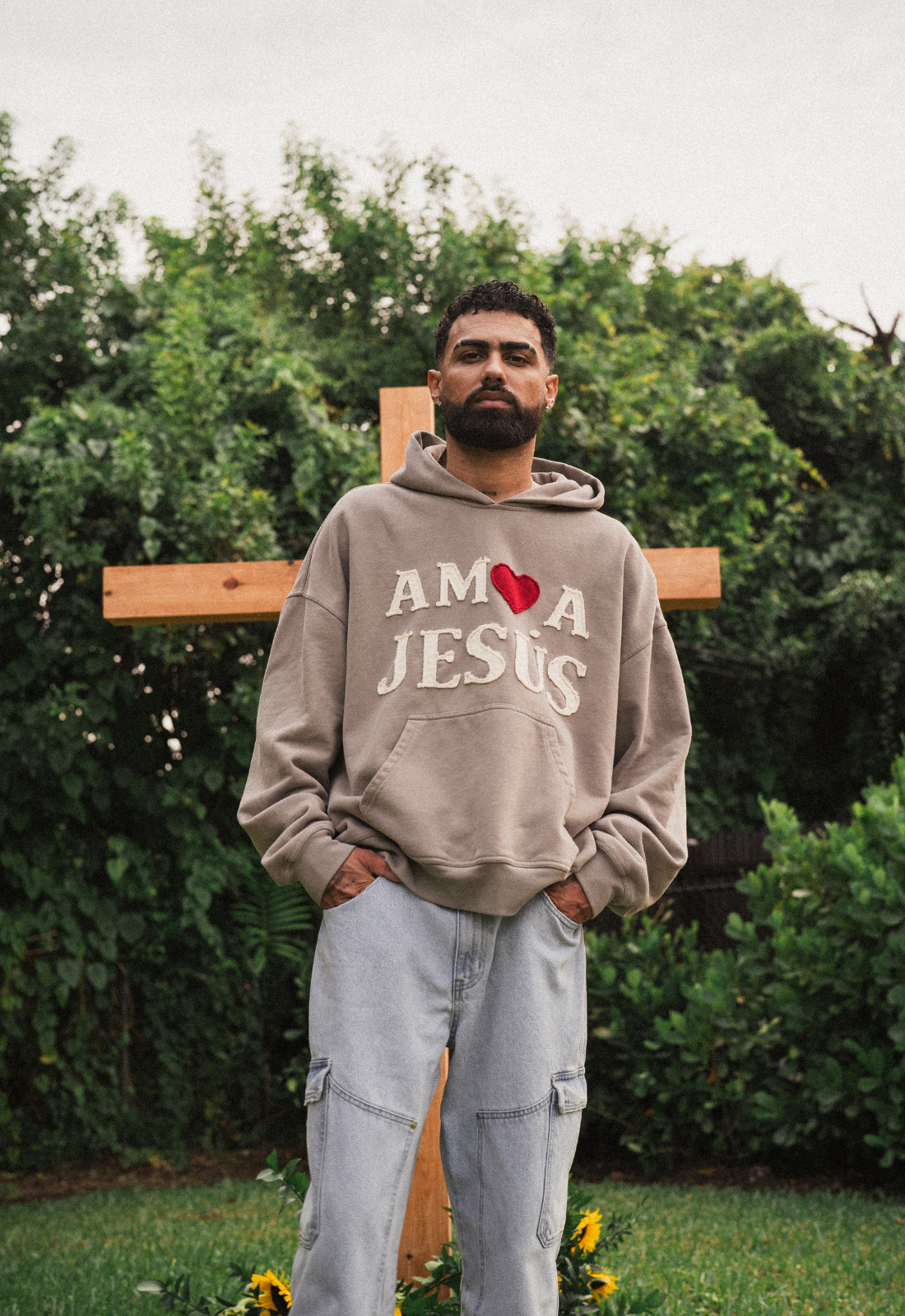 "AMO A JESÚS" HOODIE