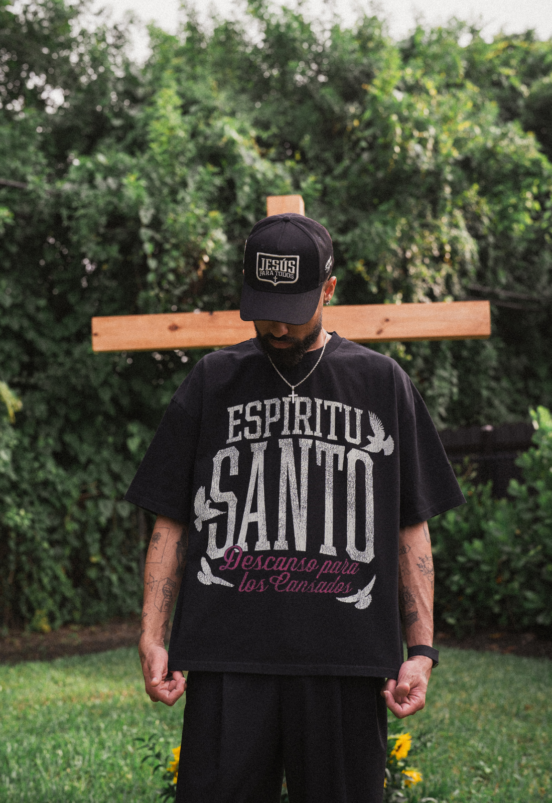 "ESPIRITU SANTO" BOXY TEE