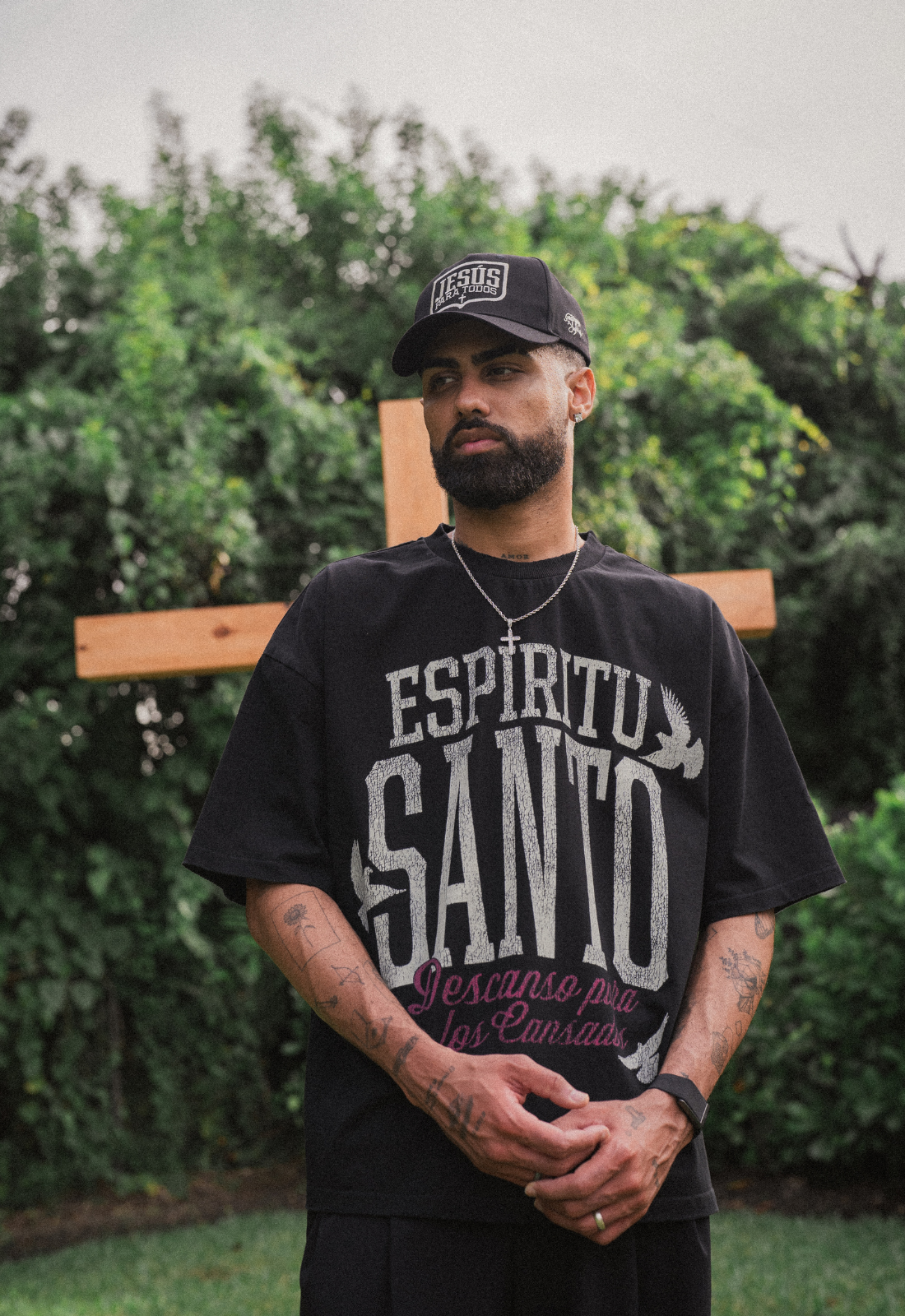 "ESPIRITU SANTO" BOXY TEE