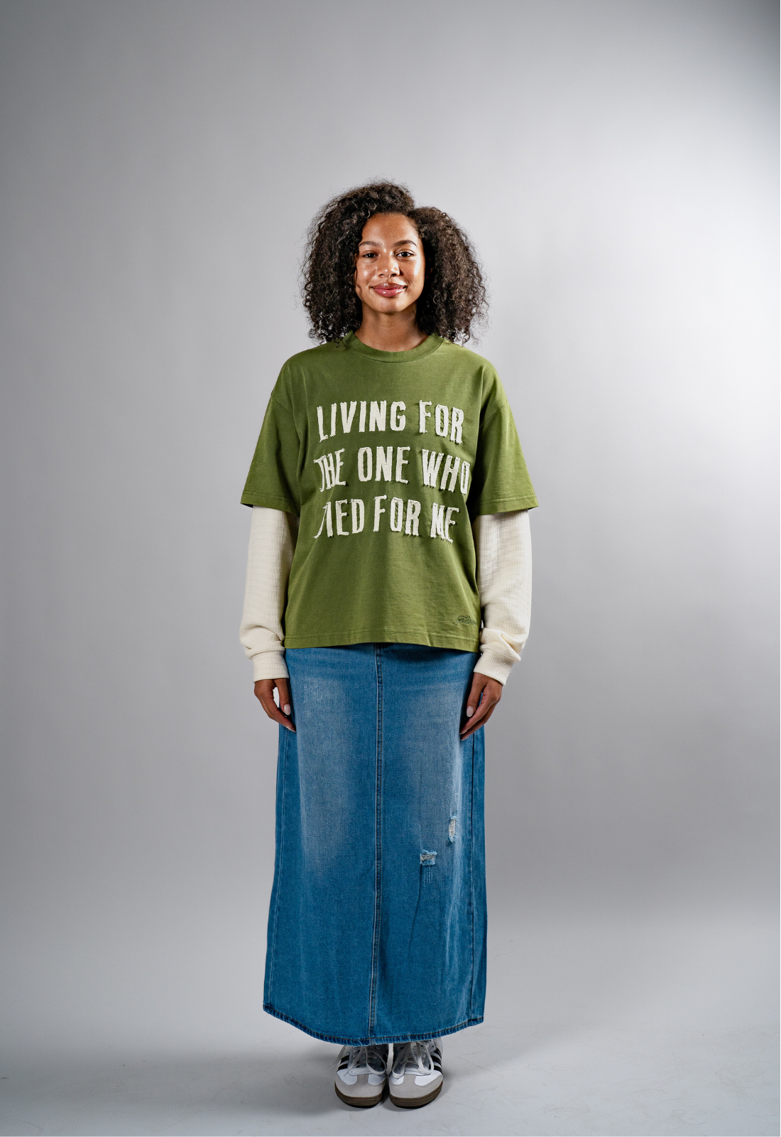 "LIVING" DOUBLE LAYERED BOXY TEE