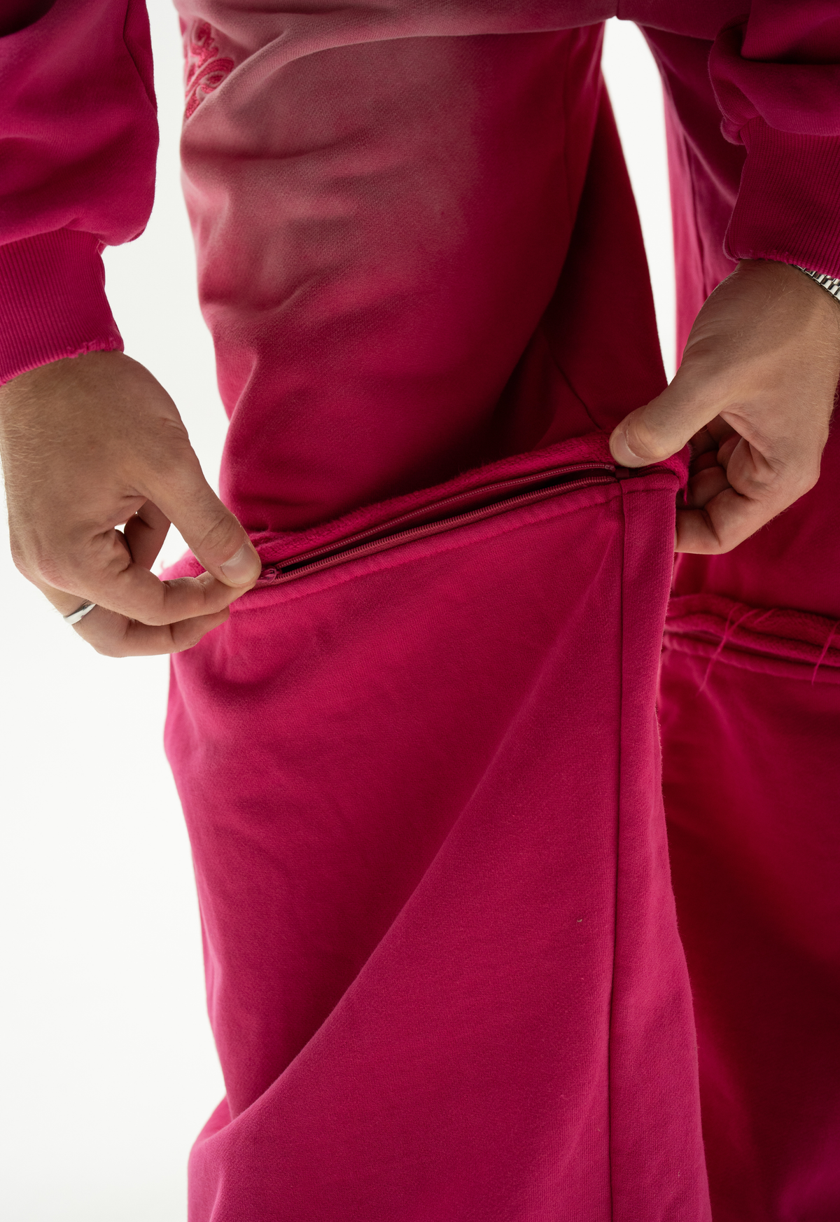 TATTERED CONVERTIBLE SWEATS (PINK)