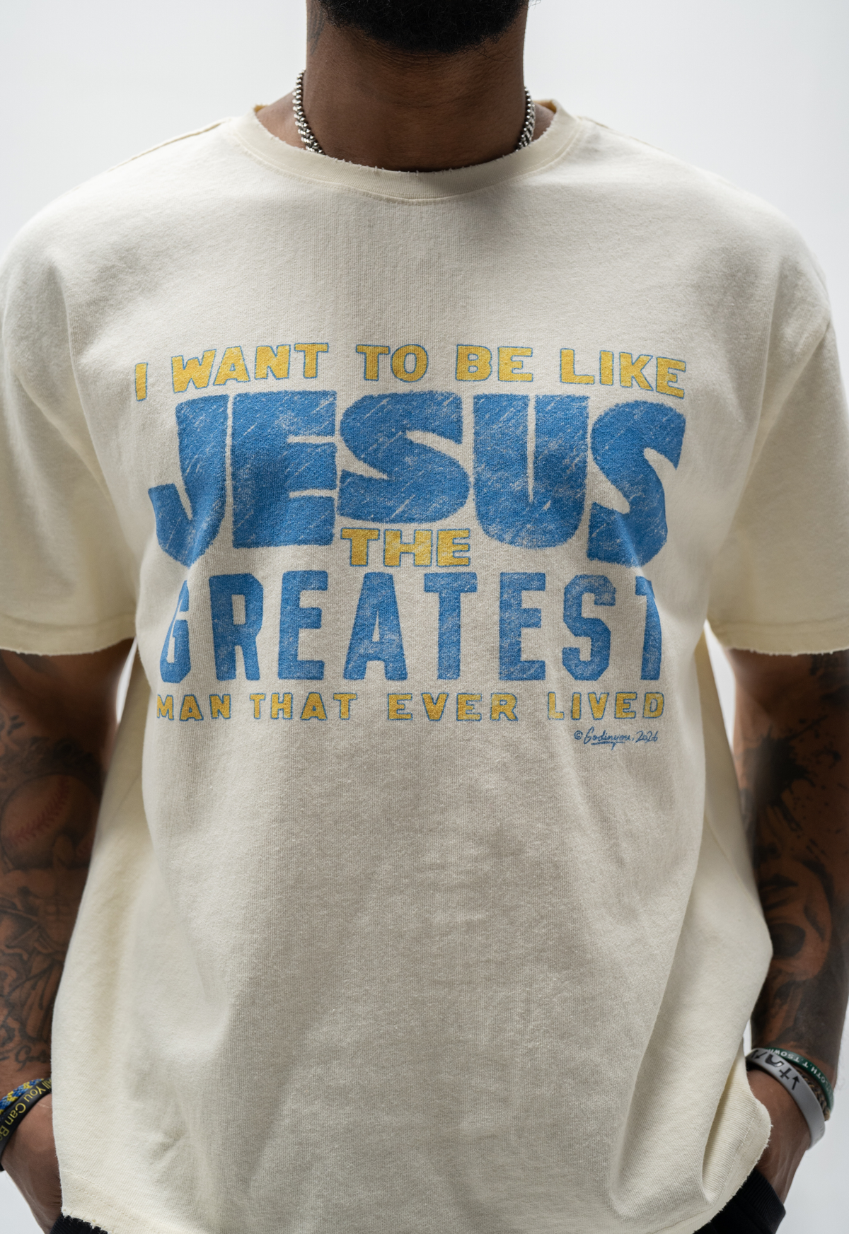 "THE GREATEST MAN" TEE