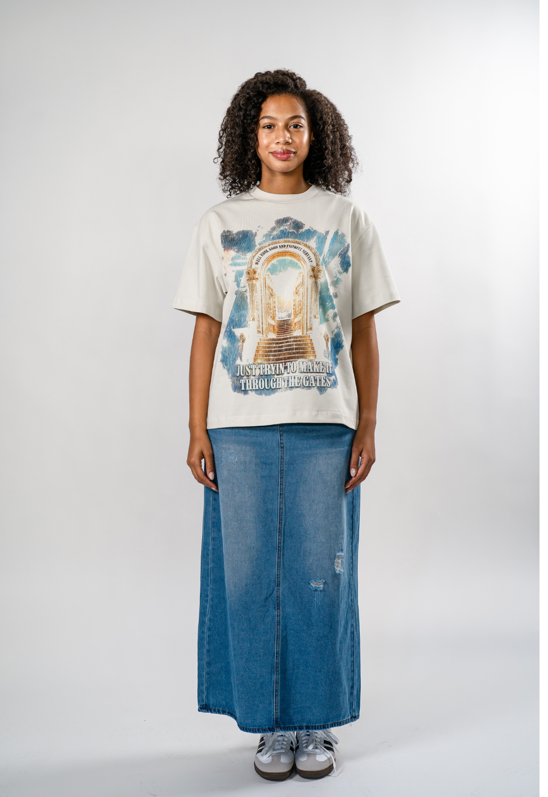 "WELL DONE" BOXY TEE